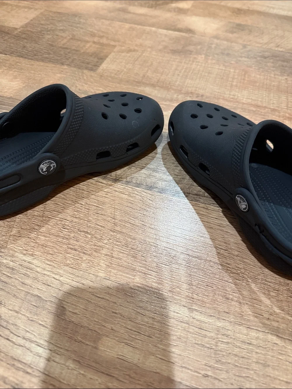CROCS comfortable black
